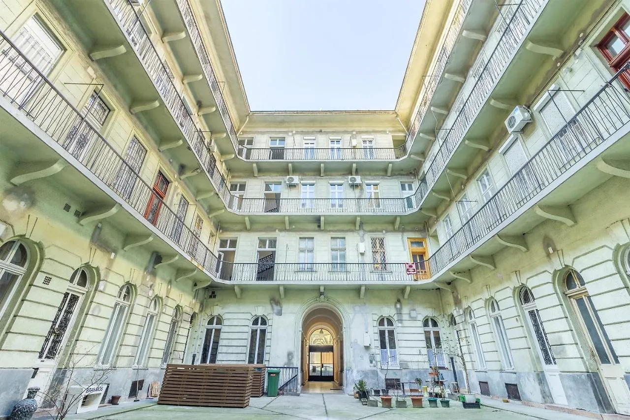 Vanilla Apartment Budapest 0*,